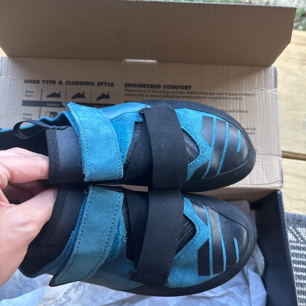 BLACK DIAMOND Women’s Focus sz9 - Picture 2 of 6